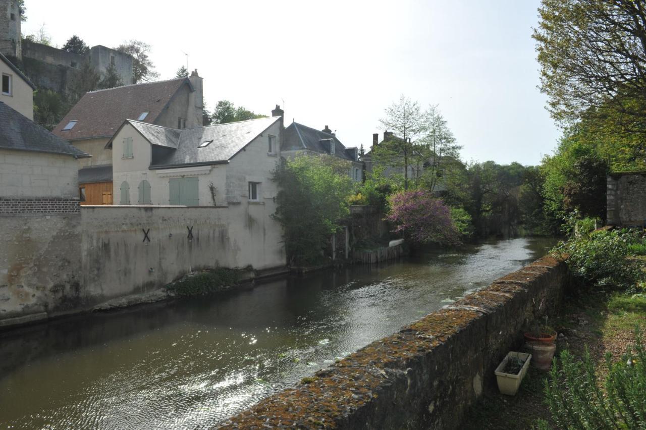Vendome Au Bord Du Loir Bed & Breakfast Exterior photo